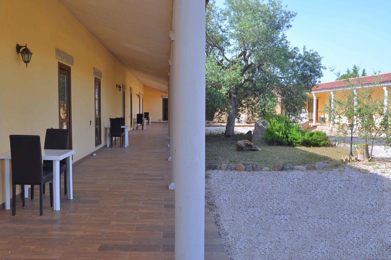 B&B Mare Della Gallura Badesi Luaran gambar